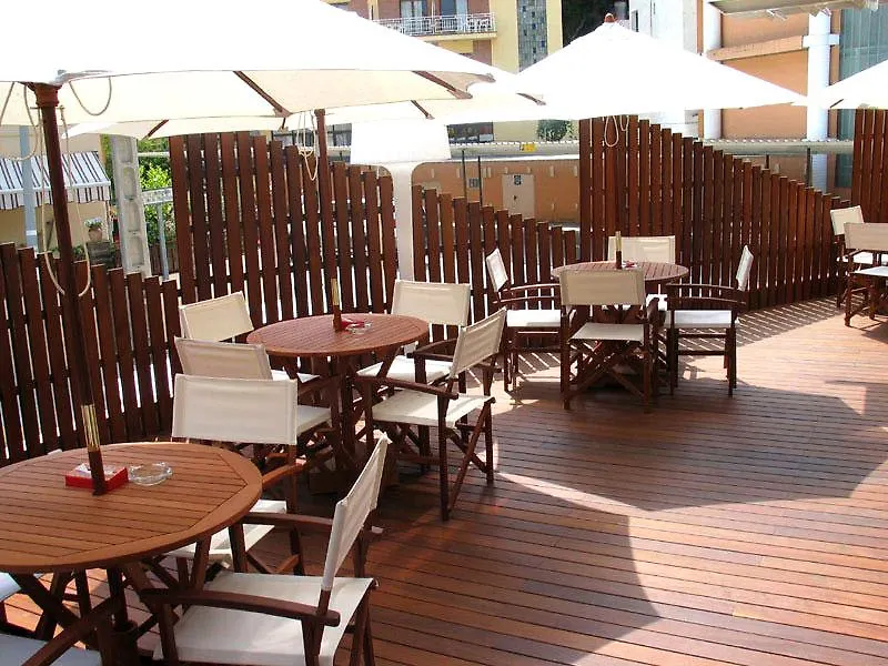 Hotel Acacias Suites & Spa Lloret de Mar