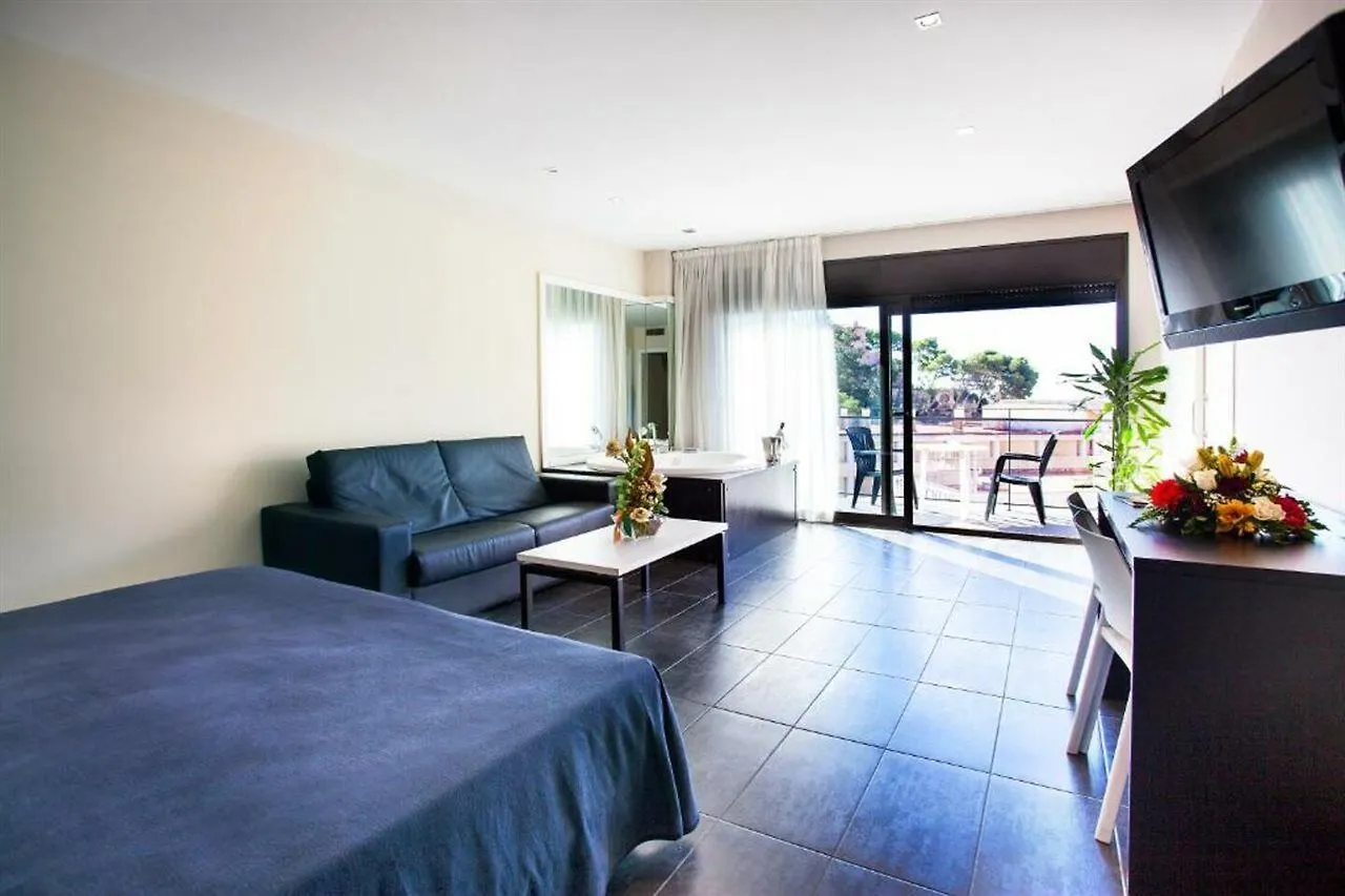 Hotel Acacias Suites & Spa Lloret de Mar